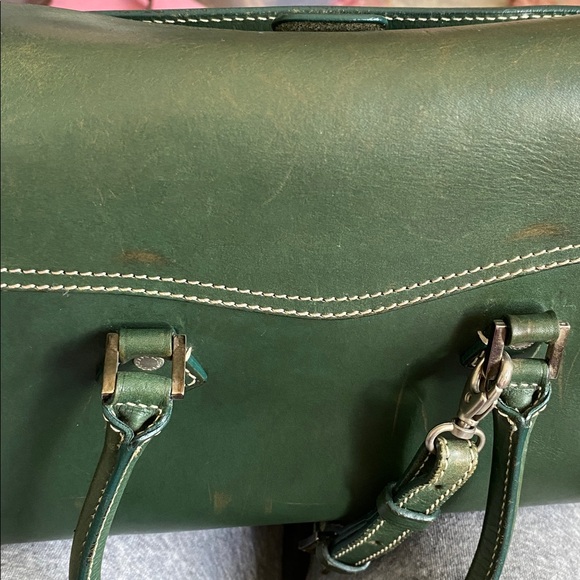 Vintage Green Dooney and Bourke Alto Bag - Picture 9 of 9